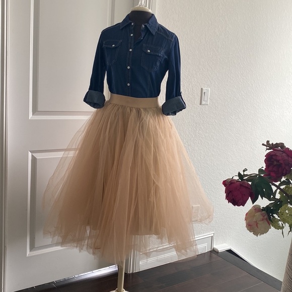 Last one available!Beige puffy tulle skirt- limited edition- Princess style - Picture 4 of 12